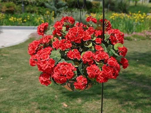 Artificial Geraniums for Outdoors